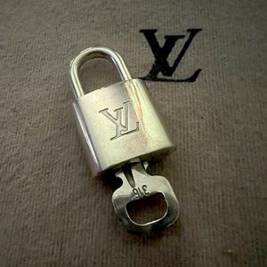 Authentic Louis Vuitton Padlock💌